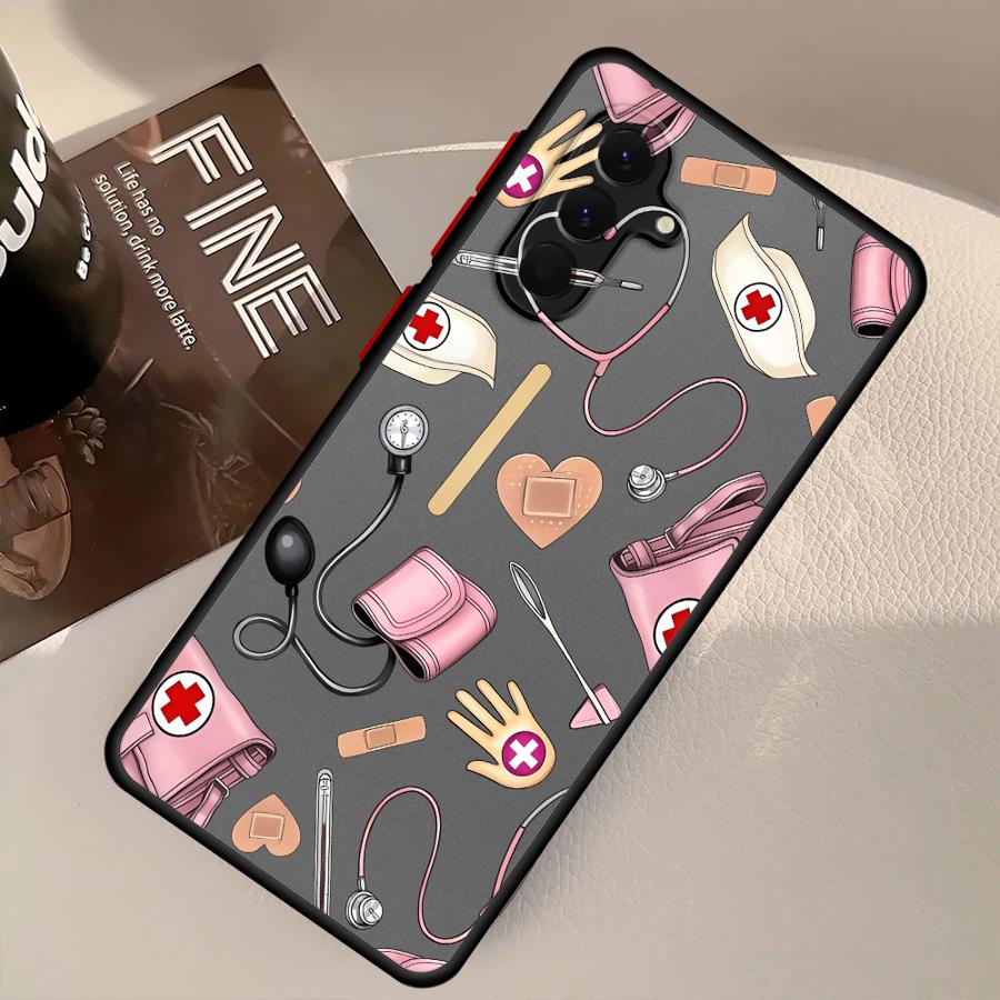 غطاء هاتف بتصميم ممرضة أنيق له - مراجعة Samsung Galaxy A55 وسعره
