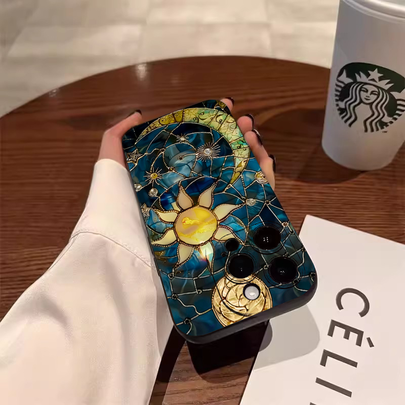 غطاء هاتف بتصميم شمس وقمر جمال - مراجعة Samsung Galaxy A55 وسعره