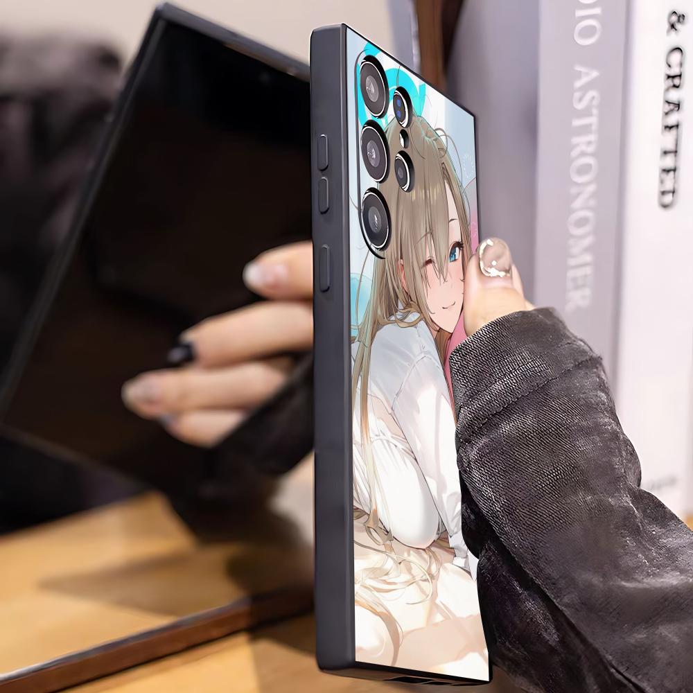 جراب هاتف أزرق ساخن بتصميم Blu - مراجعة Samsung Galaxy S24 وسعره